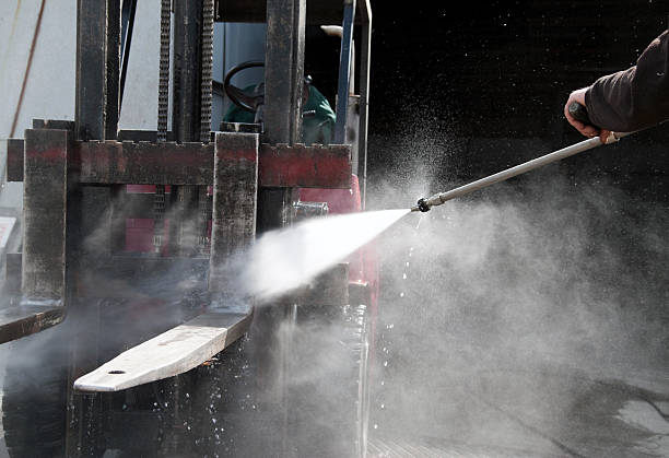 Best Brick and Stone Cleaning in Gladstone, MO